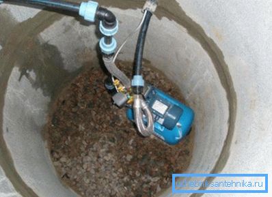 Betoni on suosituin materiaali hydraulirakenteiden rakentamiseen. Betoni on suosituin materiaali hydraulirakenteiden rakentamiseen.