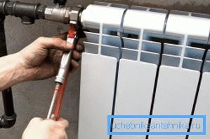Bimetallilämpöpatteri sopii erinomaisesti asennettavaksi keskuslämmityshuoneistoihin Bimetallilämpöpatteri sopii erinomaisesti asennettavaksi keskuslämmityshuoneistoihin