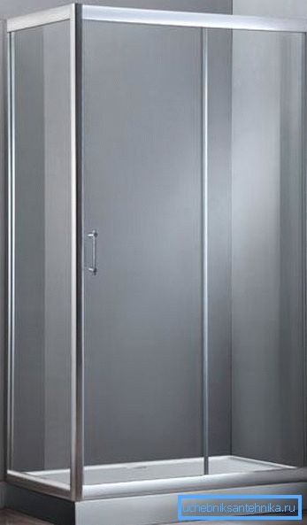Suihkukulma lokerolla 120x80 - tilava vaihtoehto tilaville kylpyhuoneille Suihkukulma lokerolla 120x80 - tilava vaihtoehto tilaville kylpyhuoneille