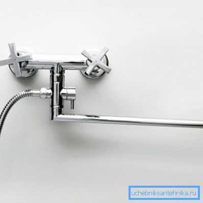 Kaksi venttiilinsekoitinta, jossa on pitkä nokka 50 cm Kaksi venttiilinsekoitinta, jossa on pitkä nokka 50 cm