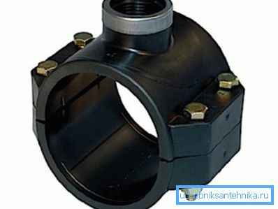 Asennus puristusliittimeen