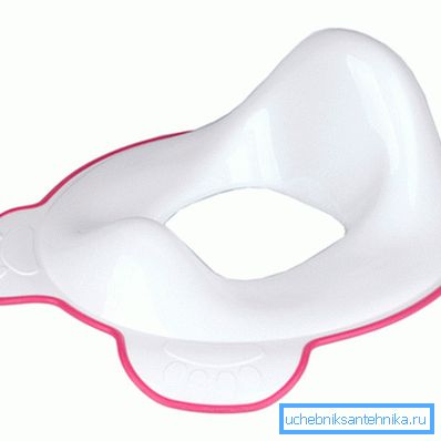 Kuva anatomisesta WC-istuimesta lapselle Kuva anatomisesta WC-istuimesta lapselle