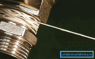 Tiivistyslanka polymeerilangalla. Tiivistyslanka polymeerilangalla.