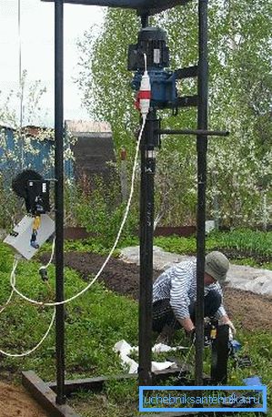 Hydraulinen poraus omalla kädellään maan päällä