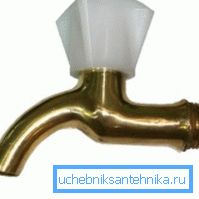 Messinkiventtiili, jossa venttiili ja nokka Messinkiventtiili, jossa venttiili ja nokka