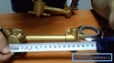 Akseleiden välillä 145 mm Akseleiden välillä 145 mm