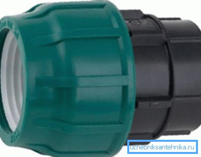 Muovipuristusholkki polyeteeniputkille