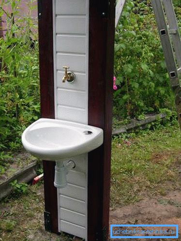 Ripustettu keraaminen pesuallas pesuallas Ripustettu keraaminen pesuallas pesuallas