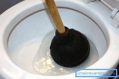 898 Männän apu