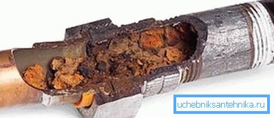 Yhteensopimattomien metallien yhdistämisen tulos Yhteensopimattomien metallien yhdistämisen tulos