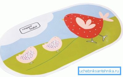 Satu on kylpyhuoneen alapuolella. Satu on kylpyhuoneen alapuolella.