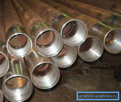 Teräs - kestävä materiaali, jota käytetään usein vedenottoon Teräs - kestävä materiaali, jota käytetään usein vedenottoon