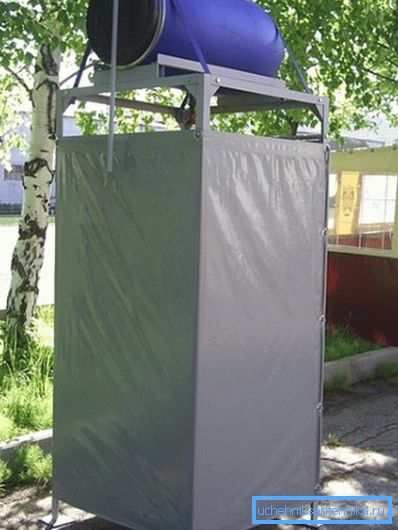 Seinäsuihku.