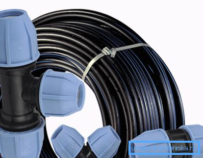 HDPE-putki puristusliittimillä HDPE-putki puristusliittimillä