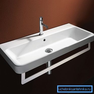 900 mm leveä pesuallas
