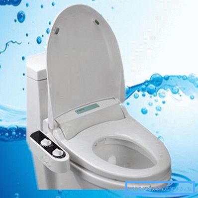 WC-kulho - paikka, jossa vettä useimmiten päivitetään. WC-kulho - paikka, jossa vettä useimmiten päivitetään.
