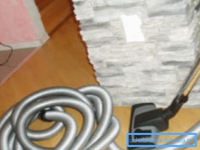 Joustavuudesta johtuen aallotettuja letkuja käytetään kannettaviin pölynimureihin.