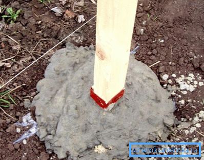 Betonoitu jalusta Betonoitu jalusta